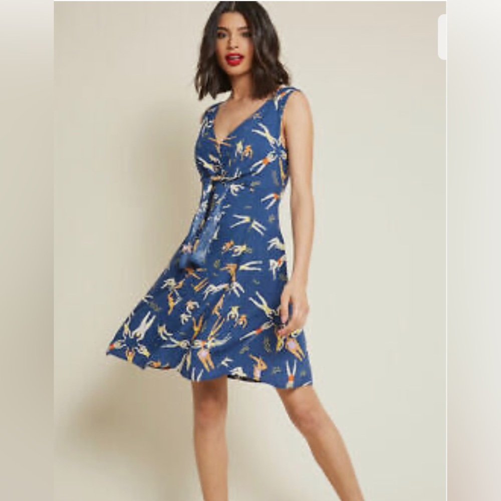 Modcloth fab games front tie swimming dress size medium